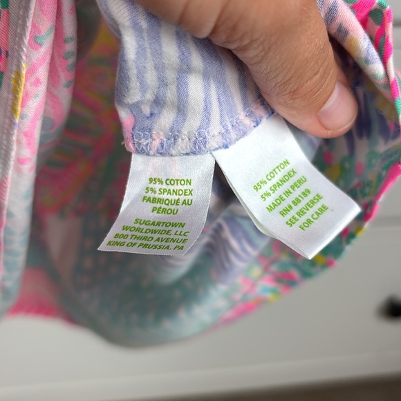 Lilly Pulitzer Multicolor Flora/Tropical Patterned Fitted V-Neck Top - L - Picture 5 of 7